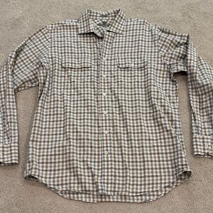 Classic Checkered Casual Button-Down Shirt
